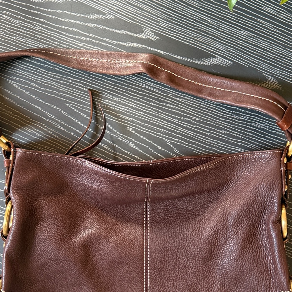 LUCE Chocolate Brown Hobo Slouch Genuine Leather Purse Gold Hardware - Picture 6 of 15